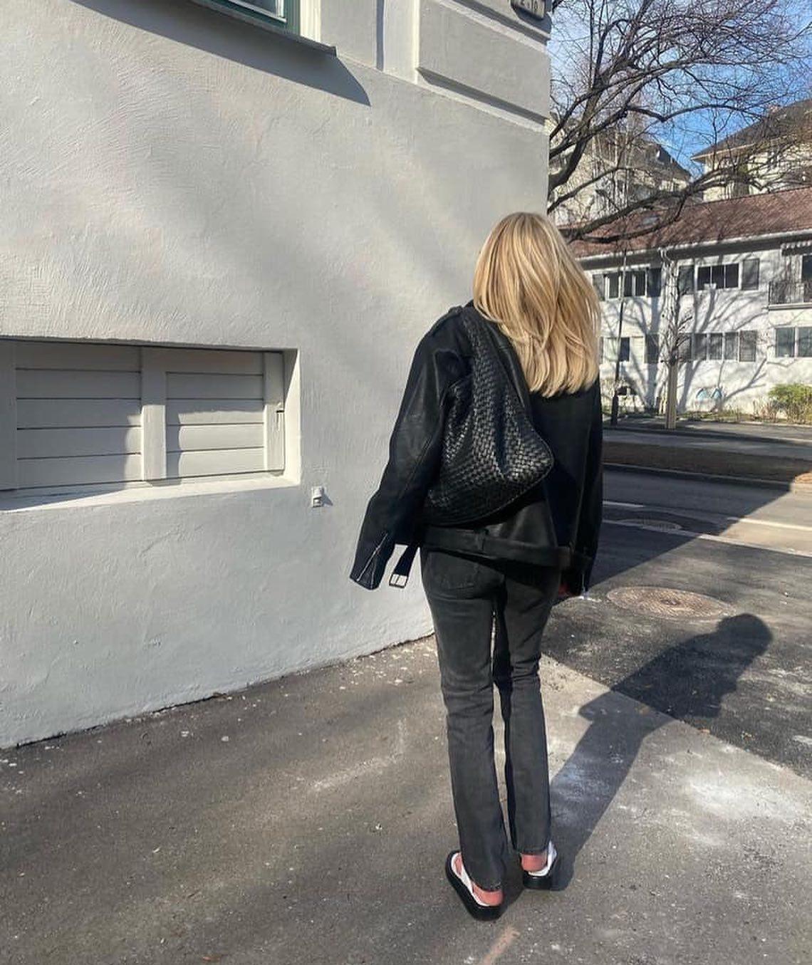 흑청 코디 고민될때👖🖤 이미지6