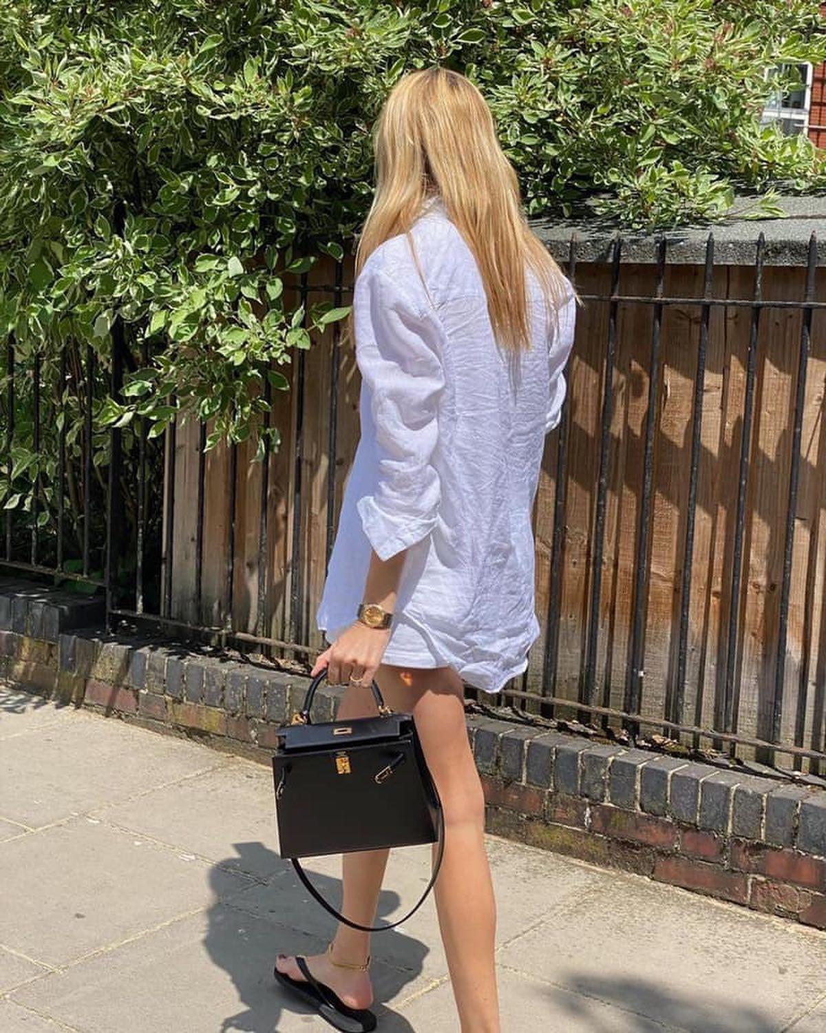 흰셔츠 하나로 멋내기👔🤍 이미지3