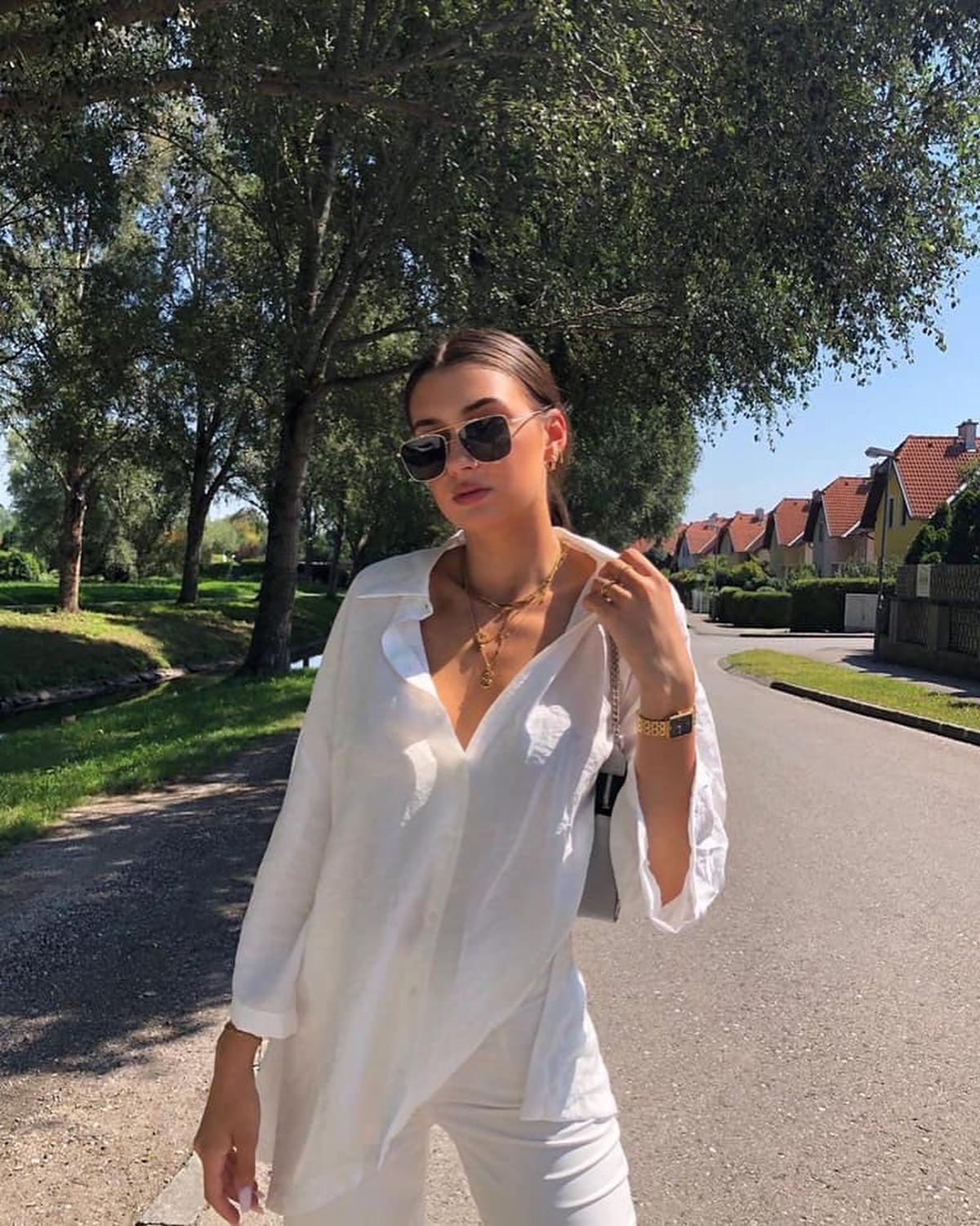 흰셔츠 하나로 멋내기👔🤍 이미지5