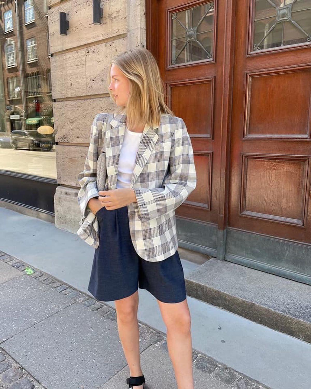 심플한 반바지 코디✂️🩳 이미지1