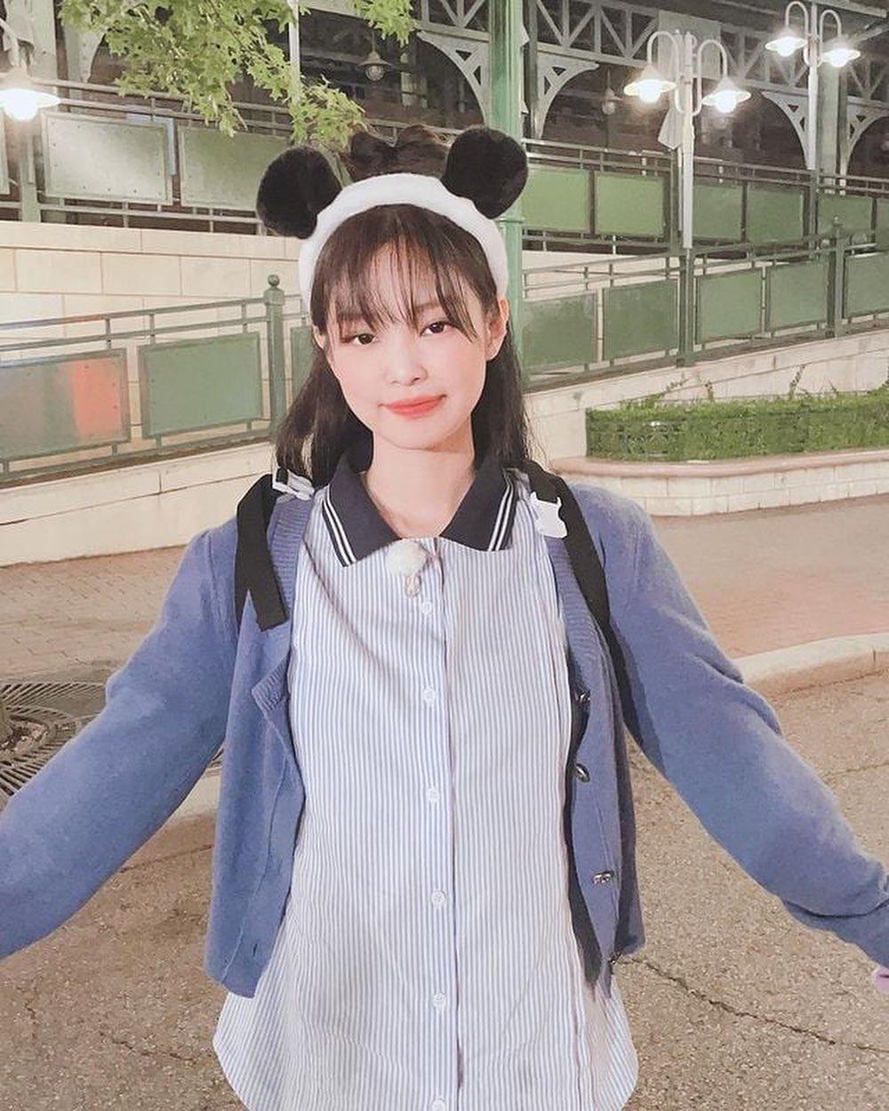 앞머리도 잘어울리는 제니🖤💖 이미지5