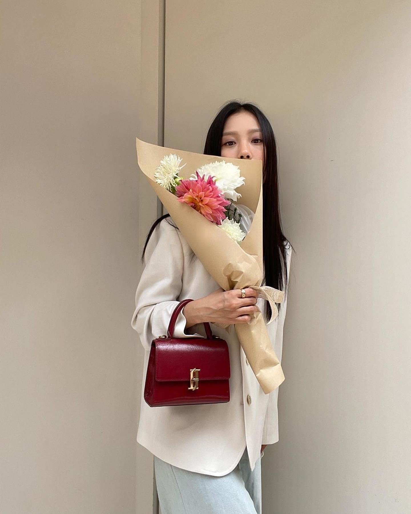 고민시 가을 일상룩💛🤎@컬러템 이미지4