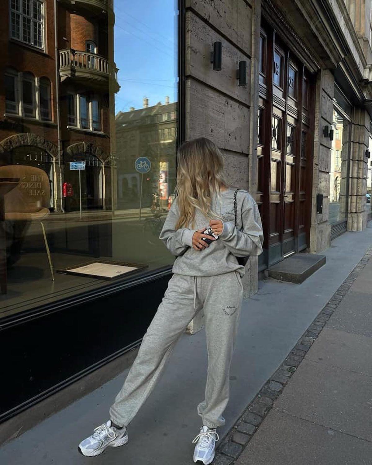 맨투맨 하나가 딱인 요즘👍🏻🧸 이미지3