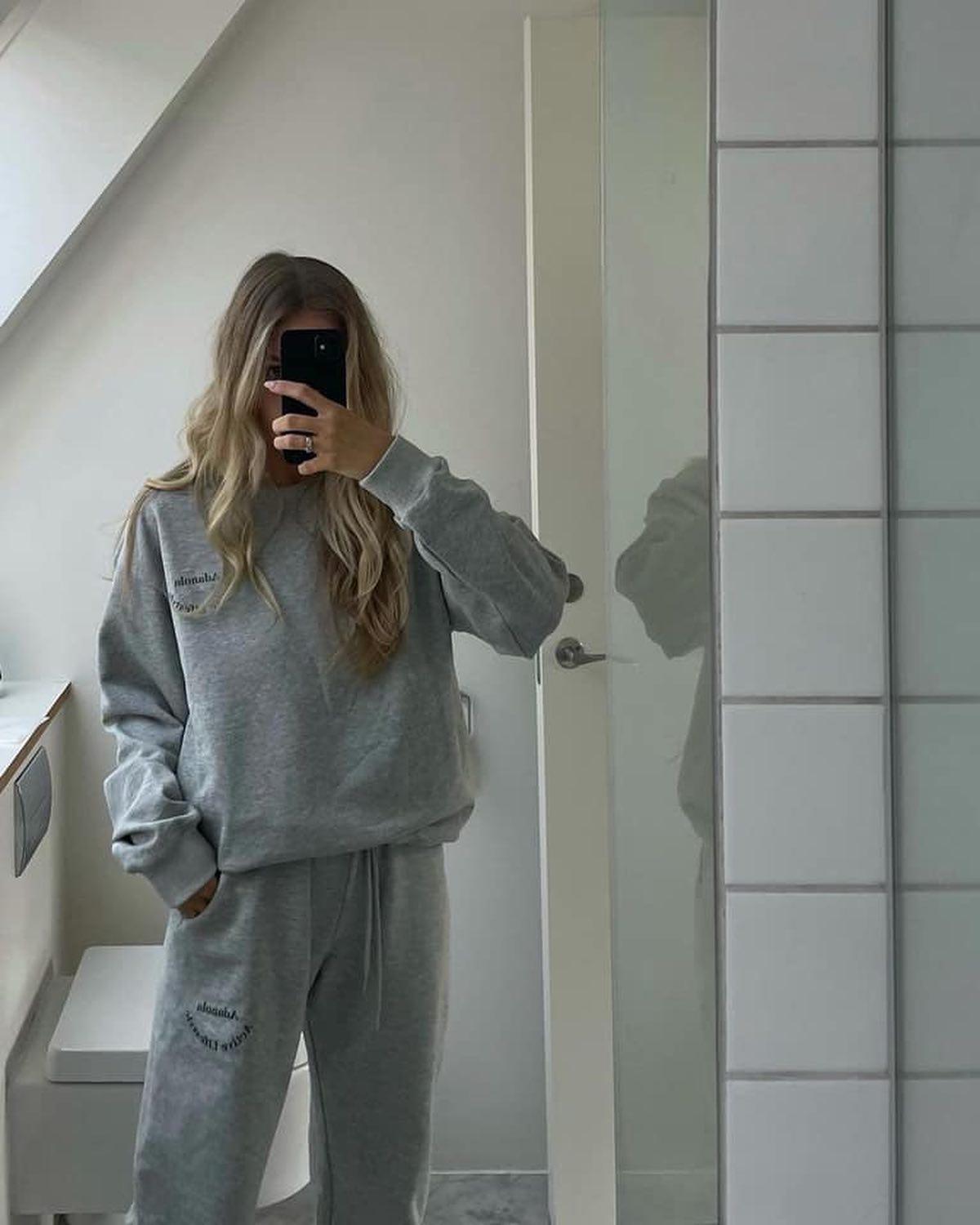 맨투맨 하나가 딱인 요즘👍🏻🧸 이미지5