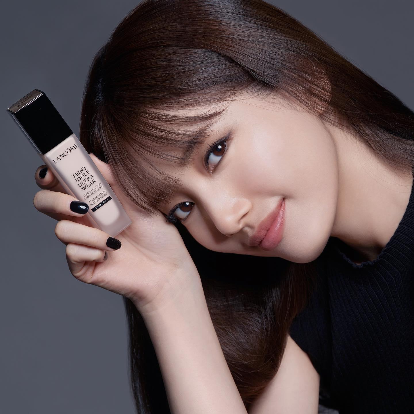 수지 x 랑콤🖤💖세상 예쁜 미모력
예쁨 2배 화사한 무결점 피부💆🏻‍♀️💄@닮고싶당 #광고 #랑콤 이미지