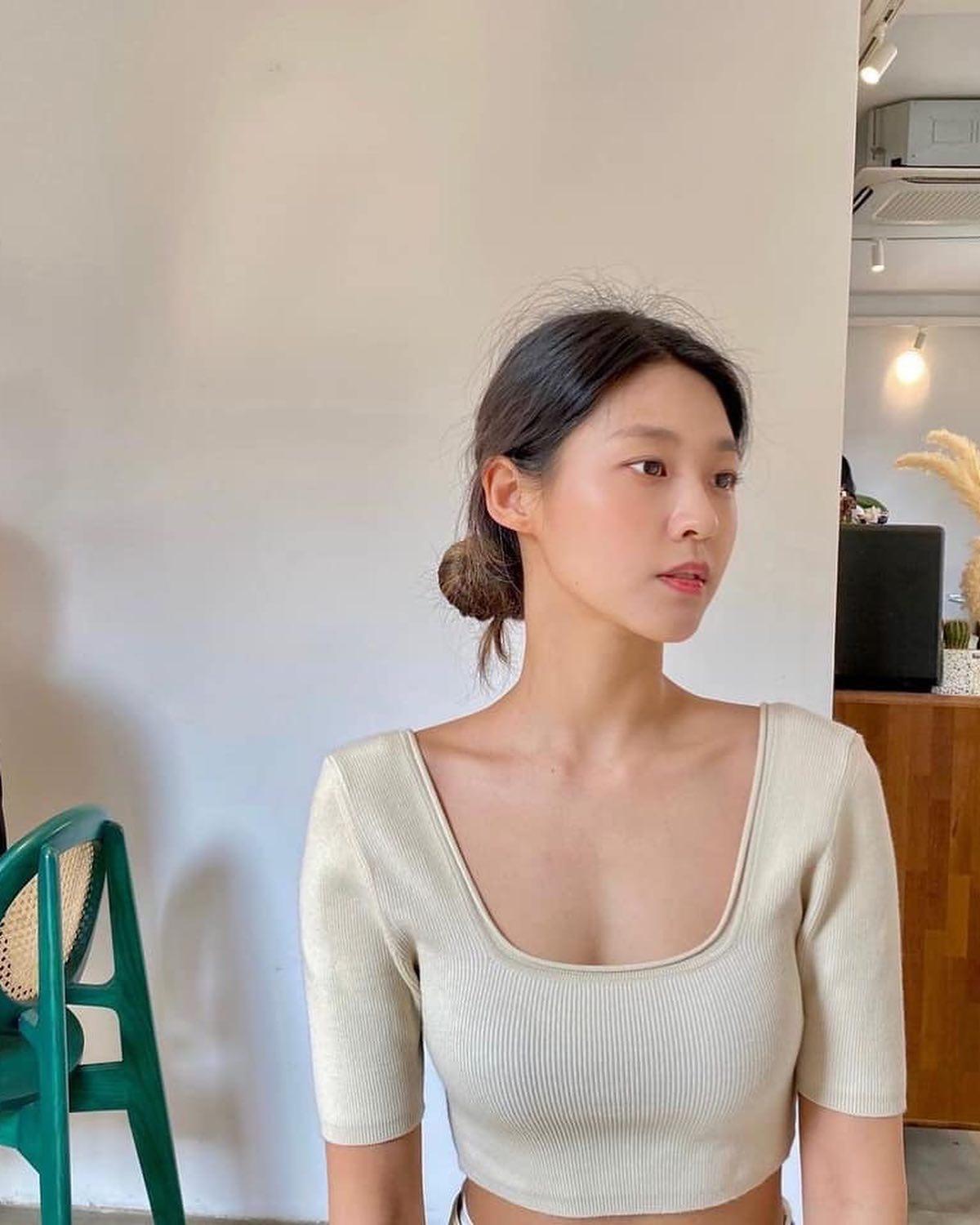 여전한 설현 클라스⭐️💙 이미지2