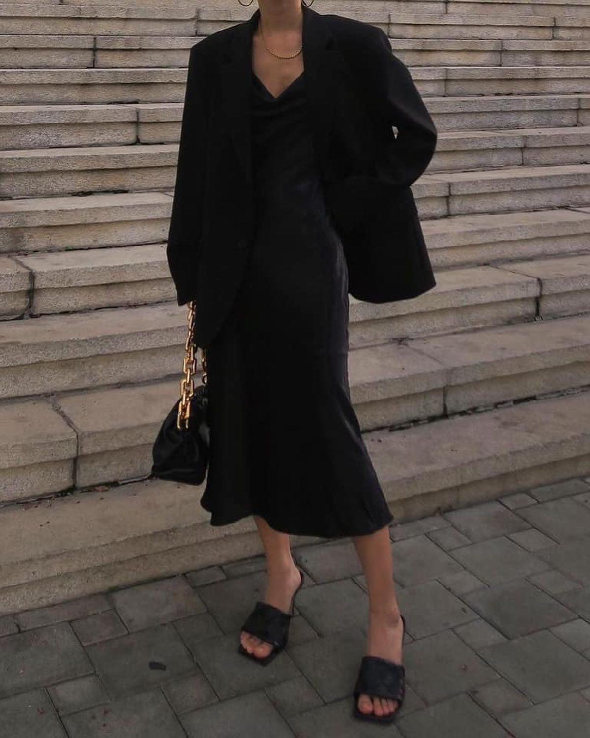 롱스커트로 미니멀하게🖤🤍 이미지7