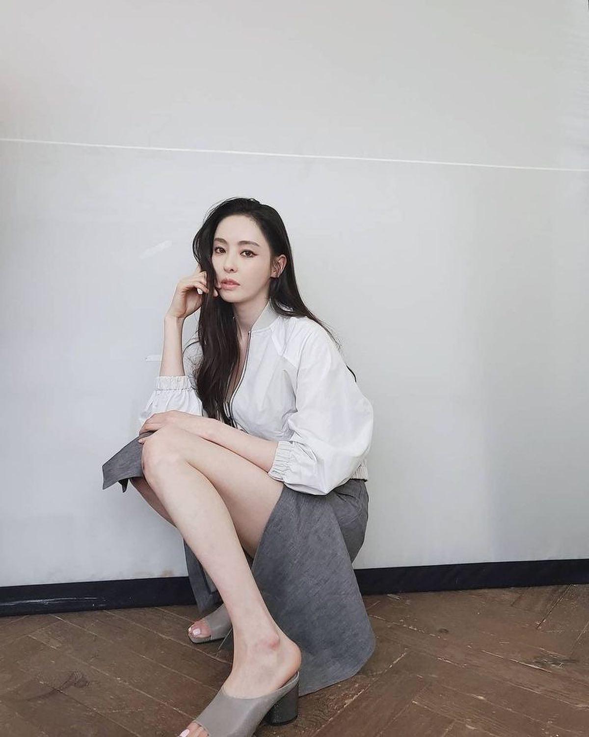 닮고싶은 이다희의 저세상 비율🤎 이미지4