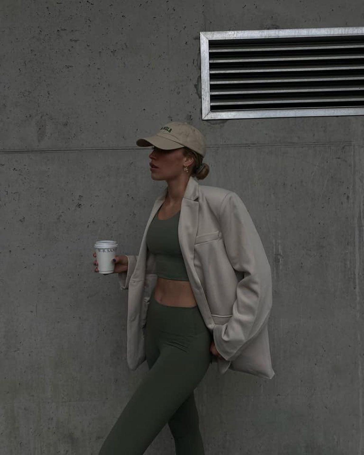 내일은 볼캡 쓰자🧢🧡 이미지7