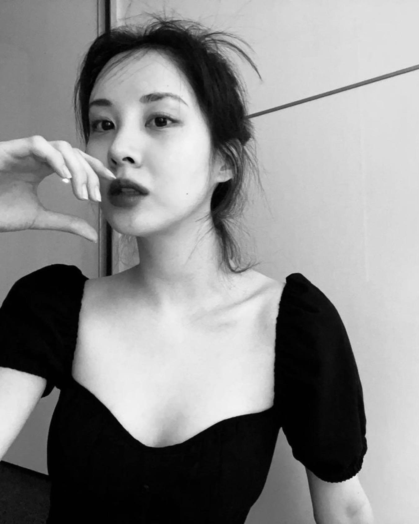 마르지 않는 서현의 청순미🍀🖤 이미지10