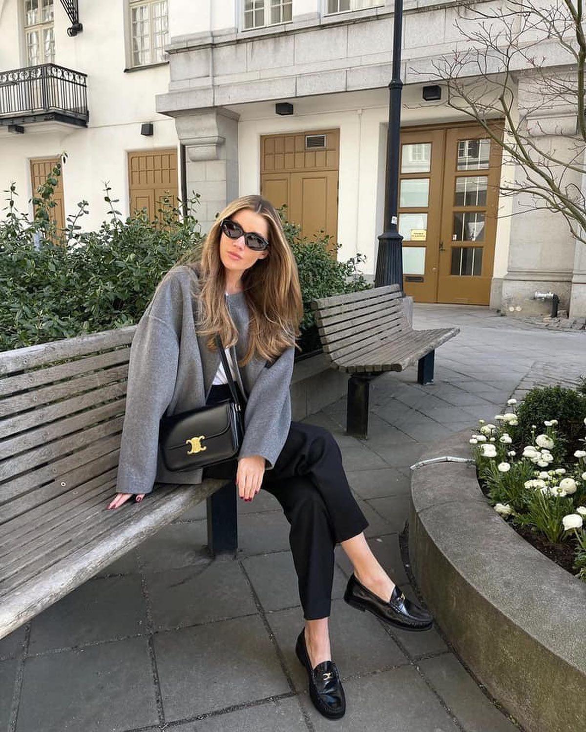 가을엔 역시 로퍼🖤🤎 이미지8