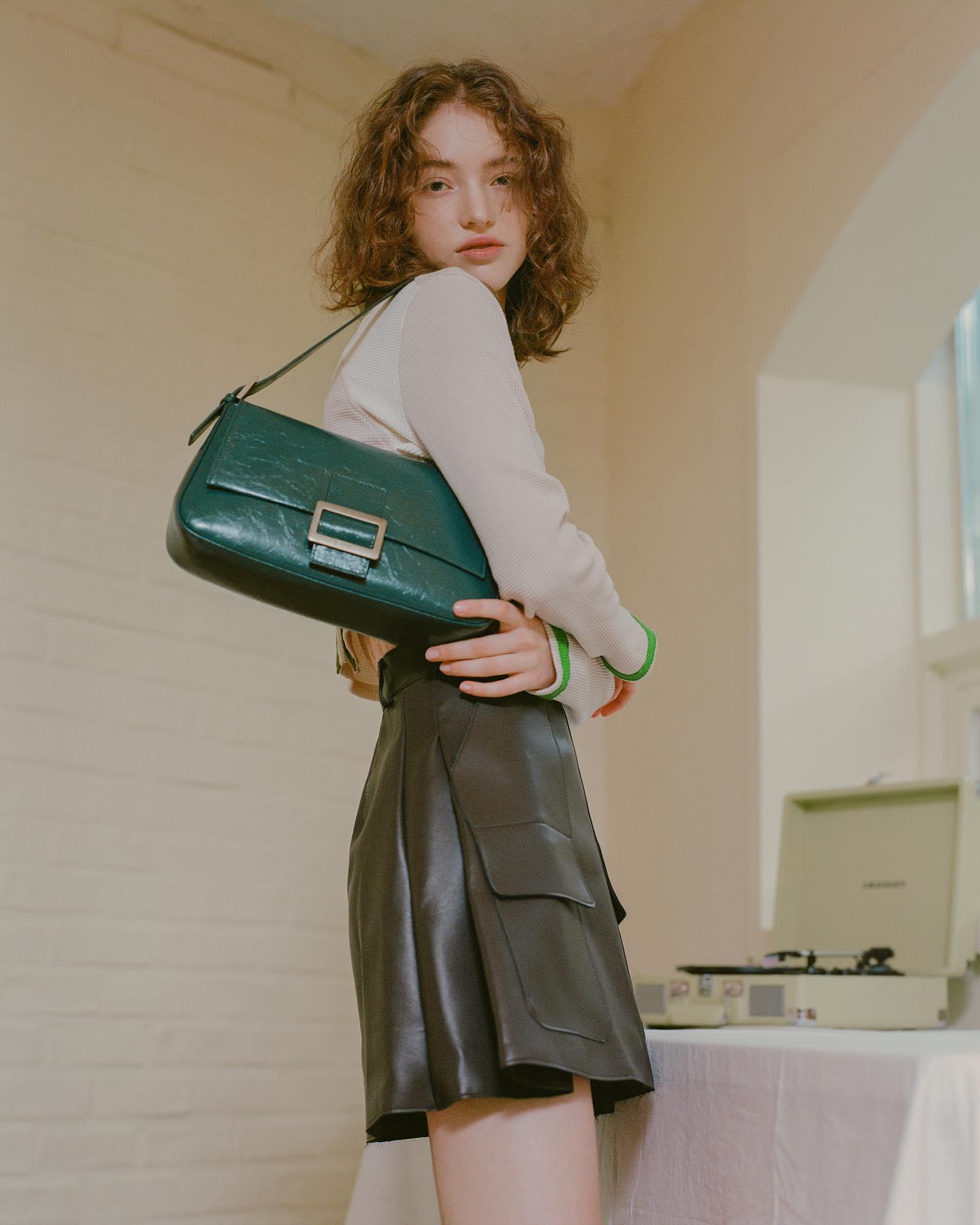 가을은 이런느낌🍁💙숄더백 코디 이미지9