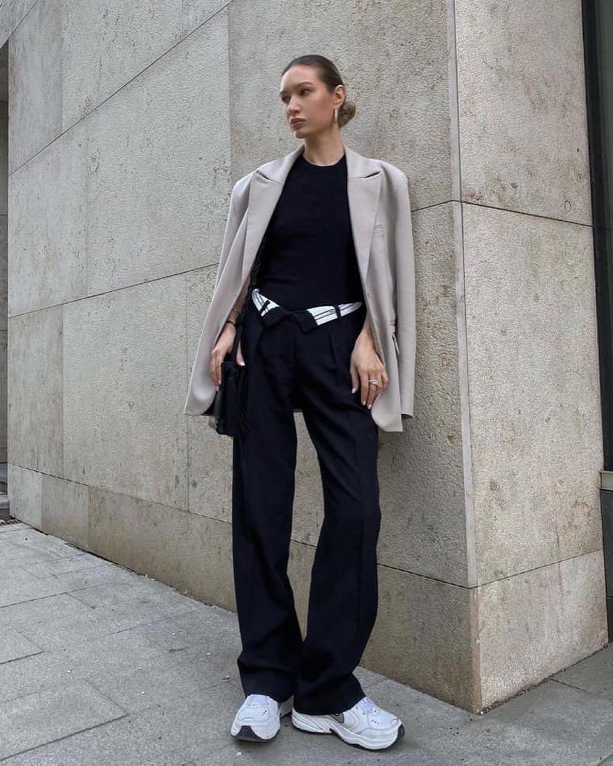 가을 교복은 이거지🖤 슬랙스👀 이미지2