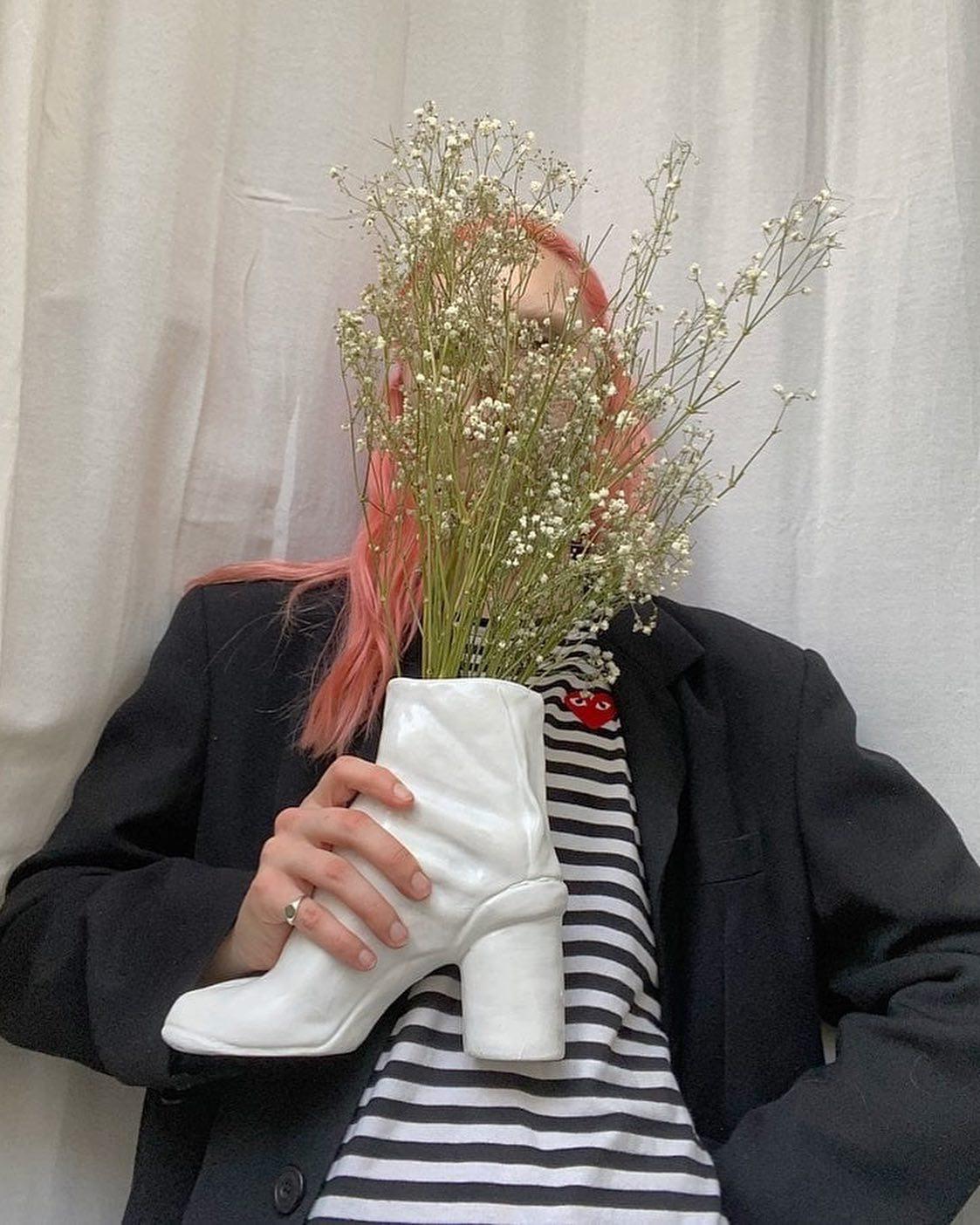 신다가도 꽃에게 양보하세요🐷💐 이미지5