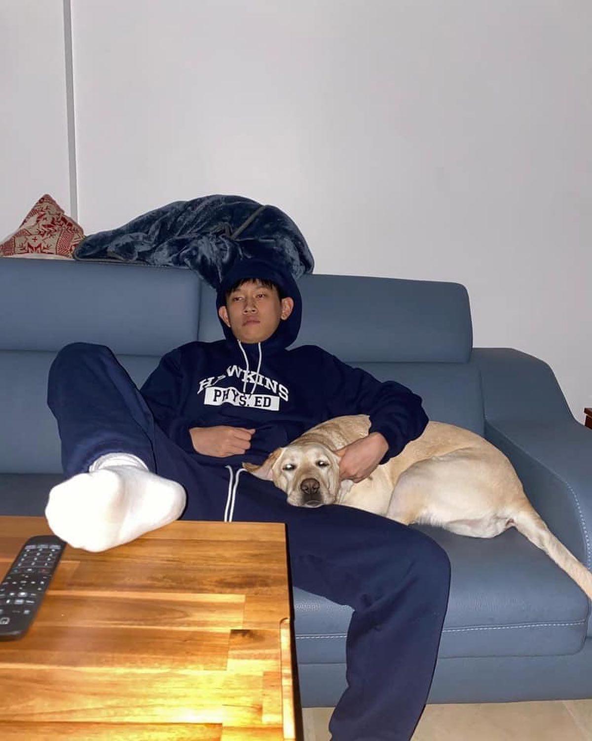 멍뭉미🐶 크러쉬 사복👀 이미지3