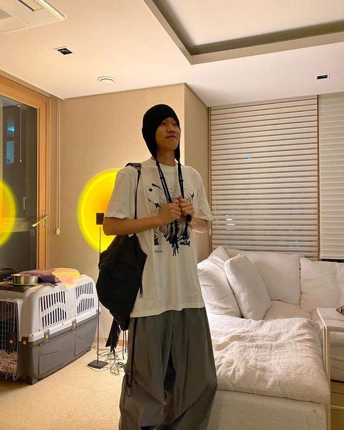 멍뭉미🐶 크러쉬 사복👀 이미지8