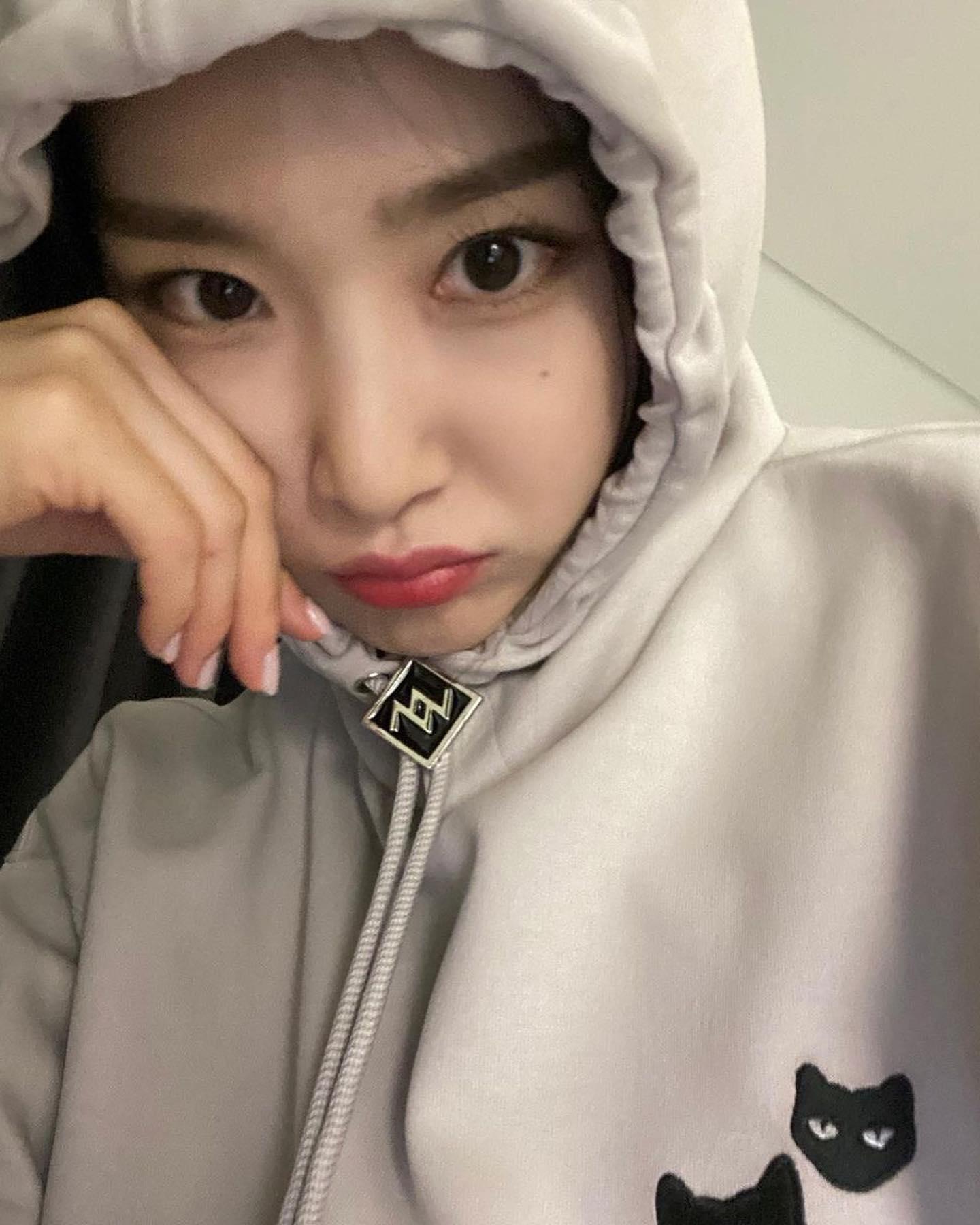 집앞 @마실룩🖤🐱오버핏 셋업 이미지