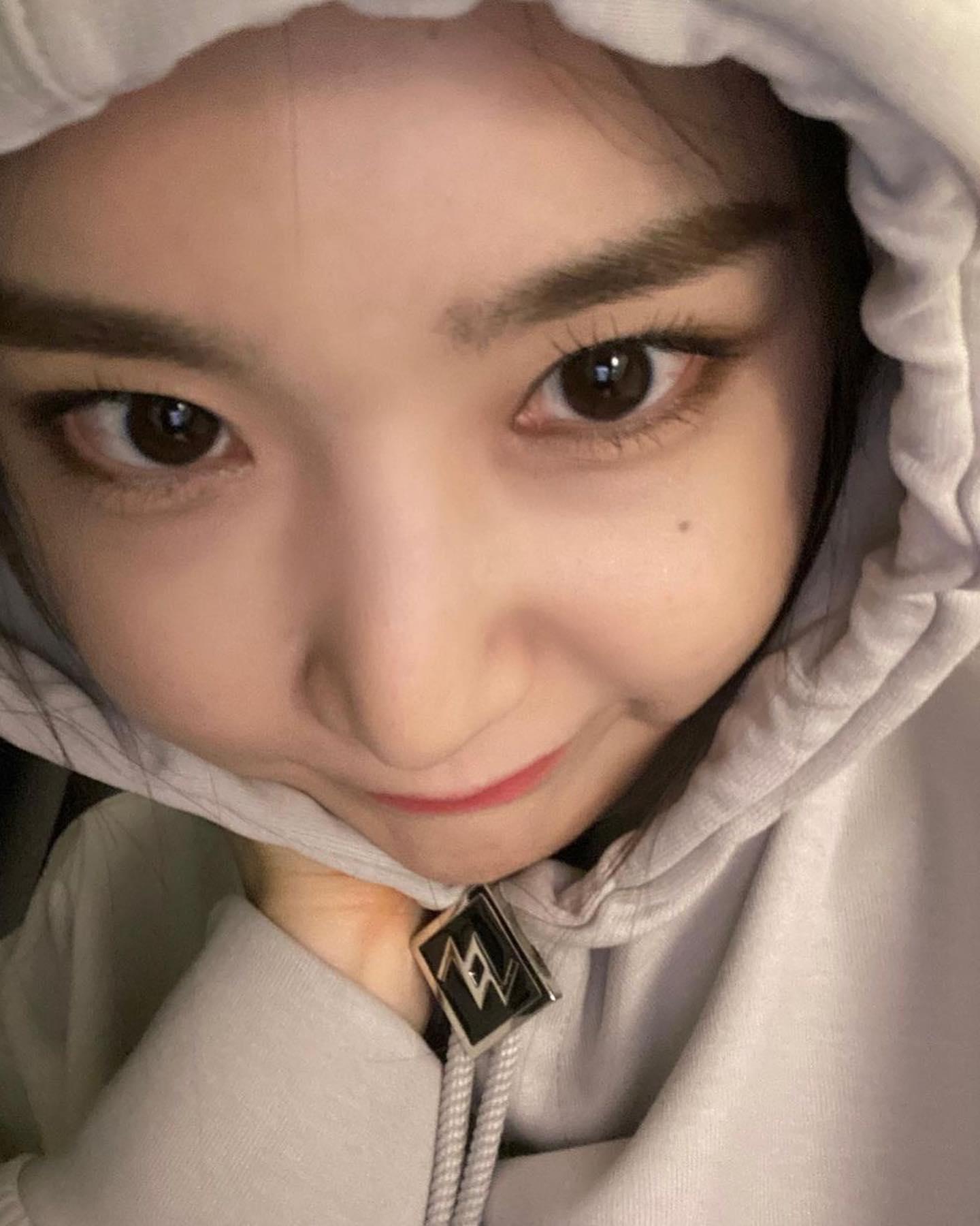 집앞 @마실룩🖤🐱오버핏 셋업 이미지6