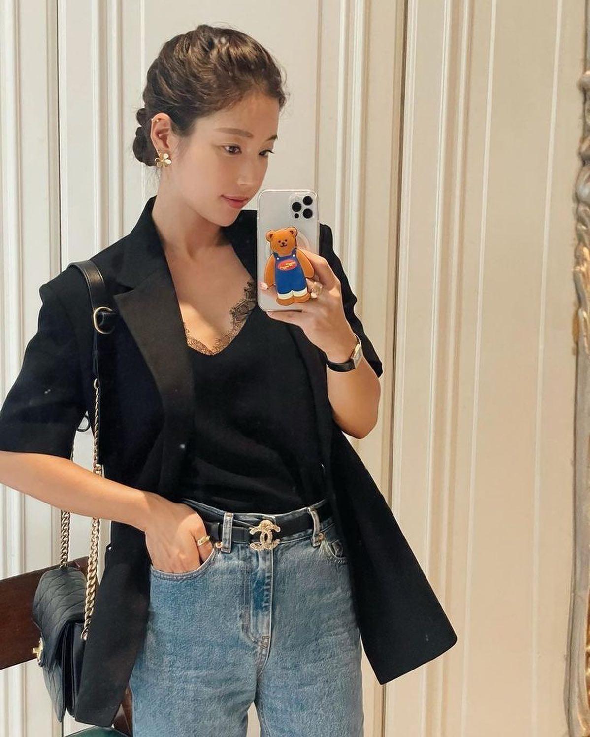 눈길 사로잡는 기은세 아이템들🖤 이미지