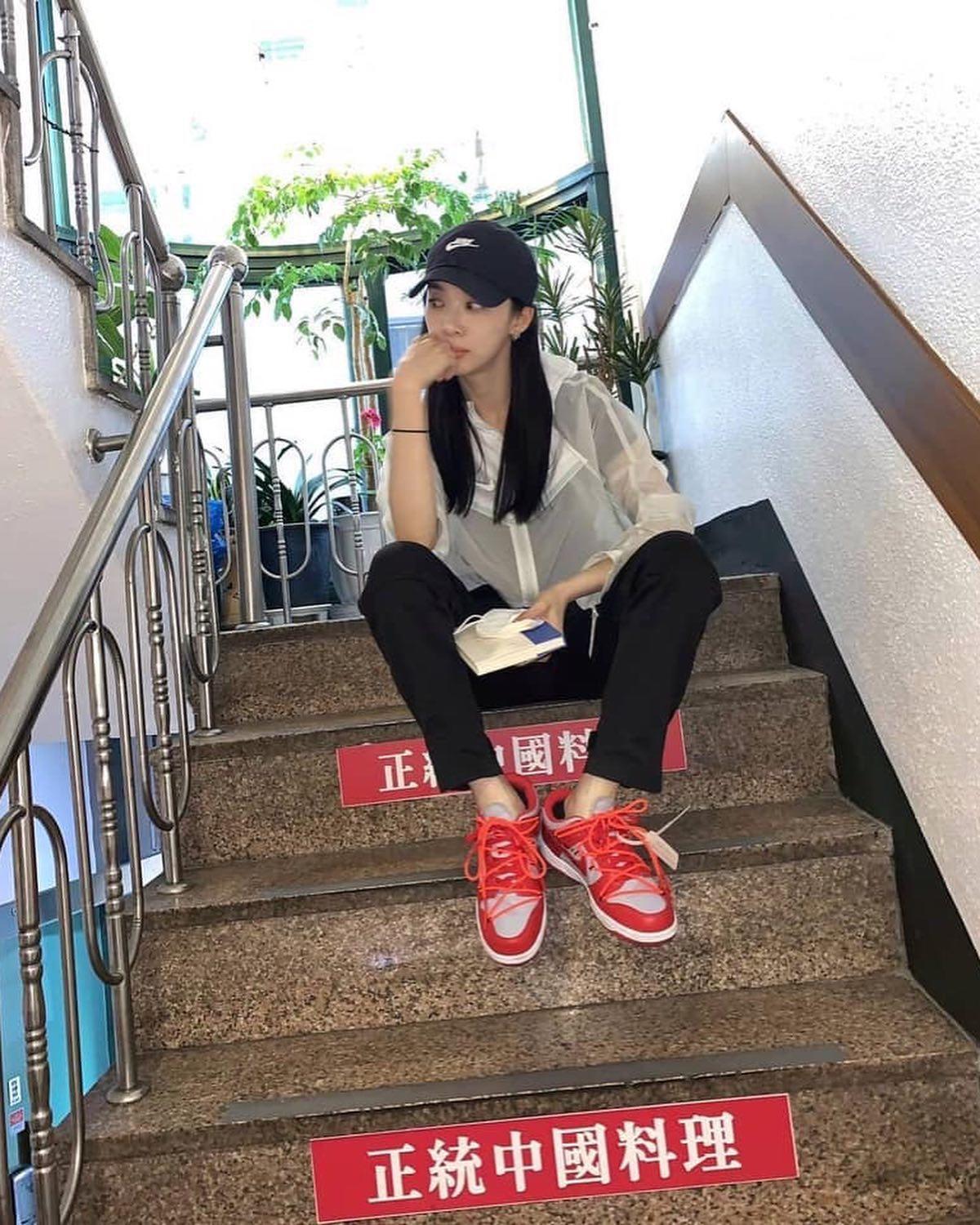 이청아의 나이키룩✔️🎶 참고🤍 이미지7