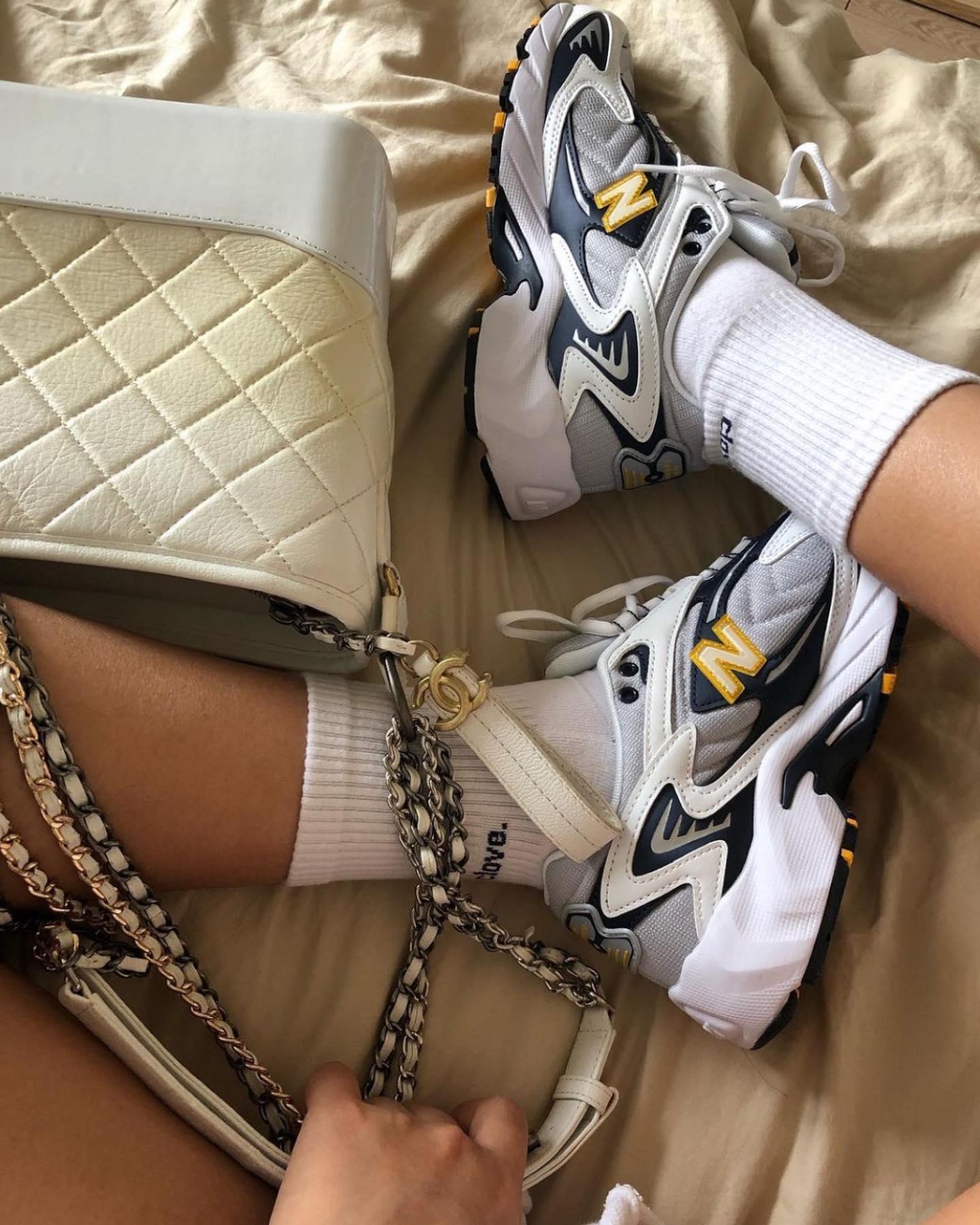 가을 러닝룩💙🤍뉴발725 활용해 이미지8