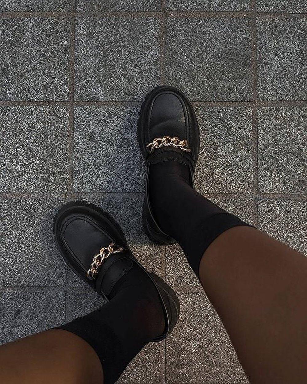 가을로퍼 미리보기😎🖤 이미지