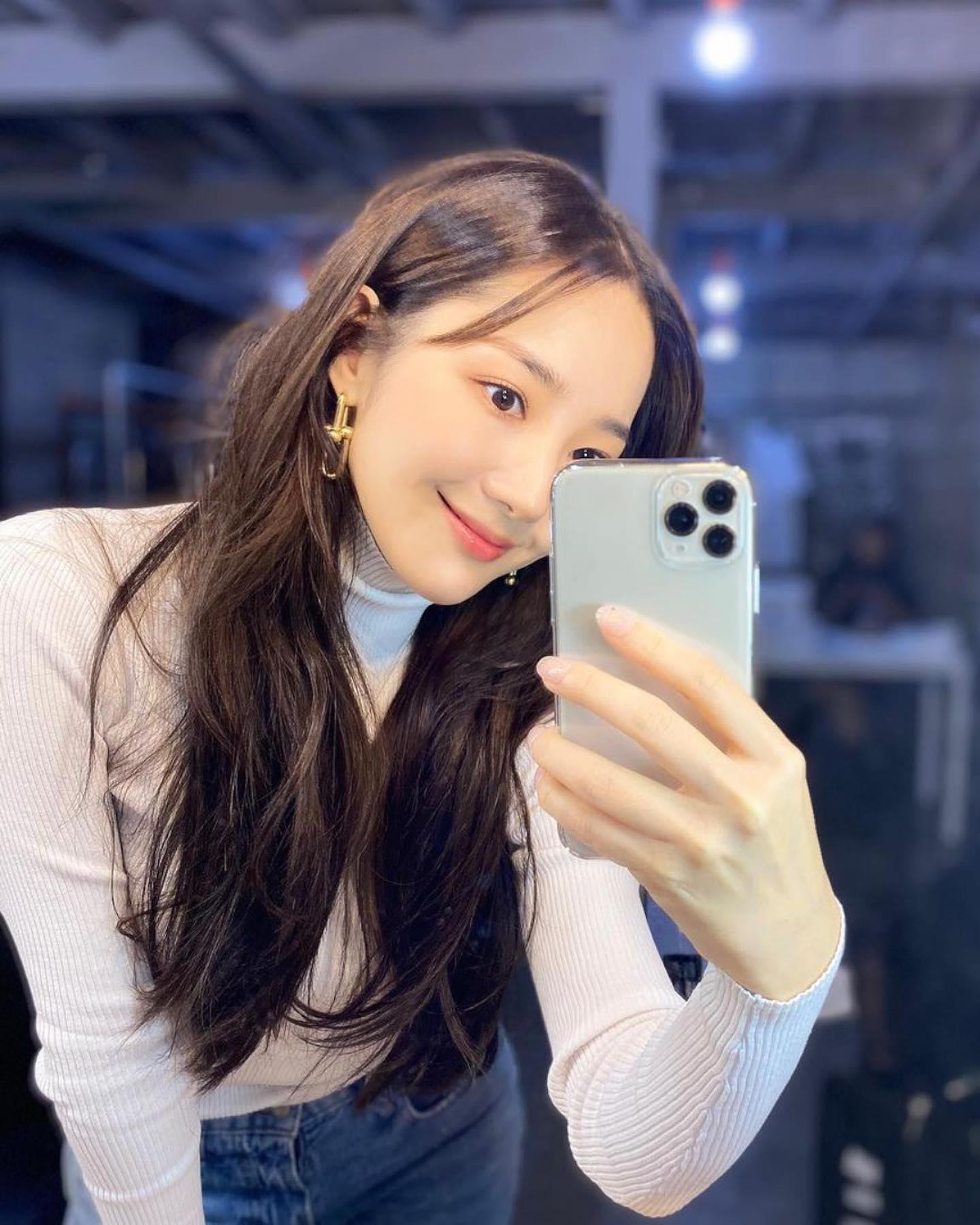 넘 예쁜 민영언니💖💊@피부톤봐 이미지9