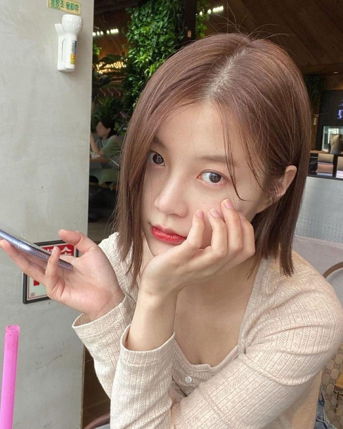 임현주의 한도초과 싱그러움🍀💛 이미지