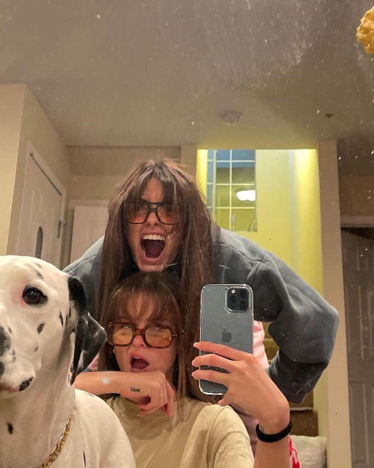 친구들과 요렇게👩🏼🤝👩🏻📸 이미지2