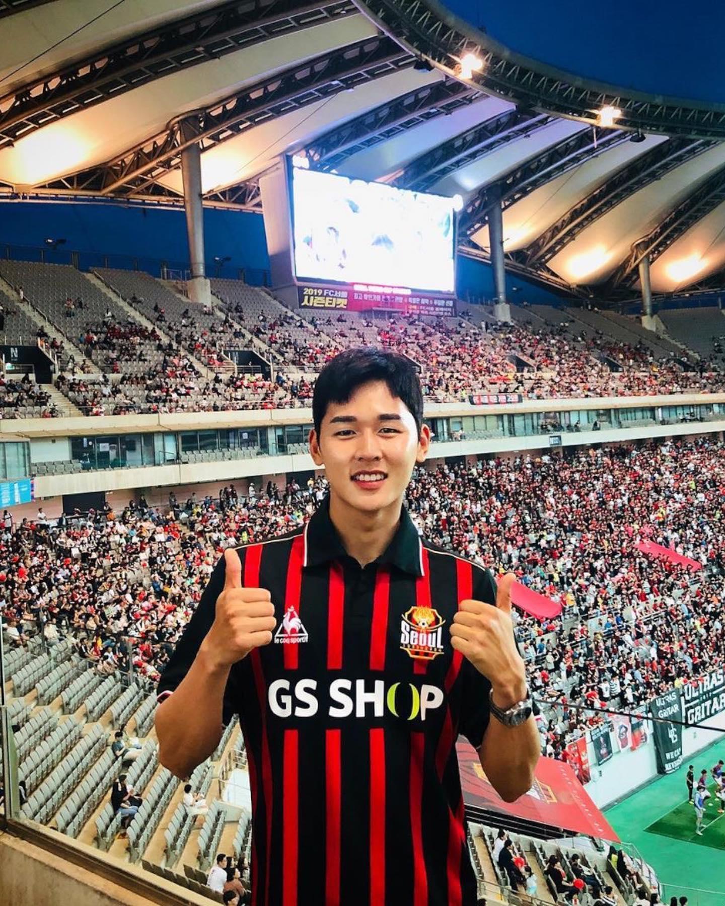 아이돌 재질 근대5종🥉❤️전웅태 이미지5