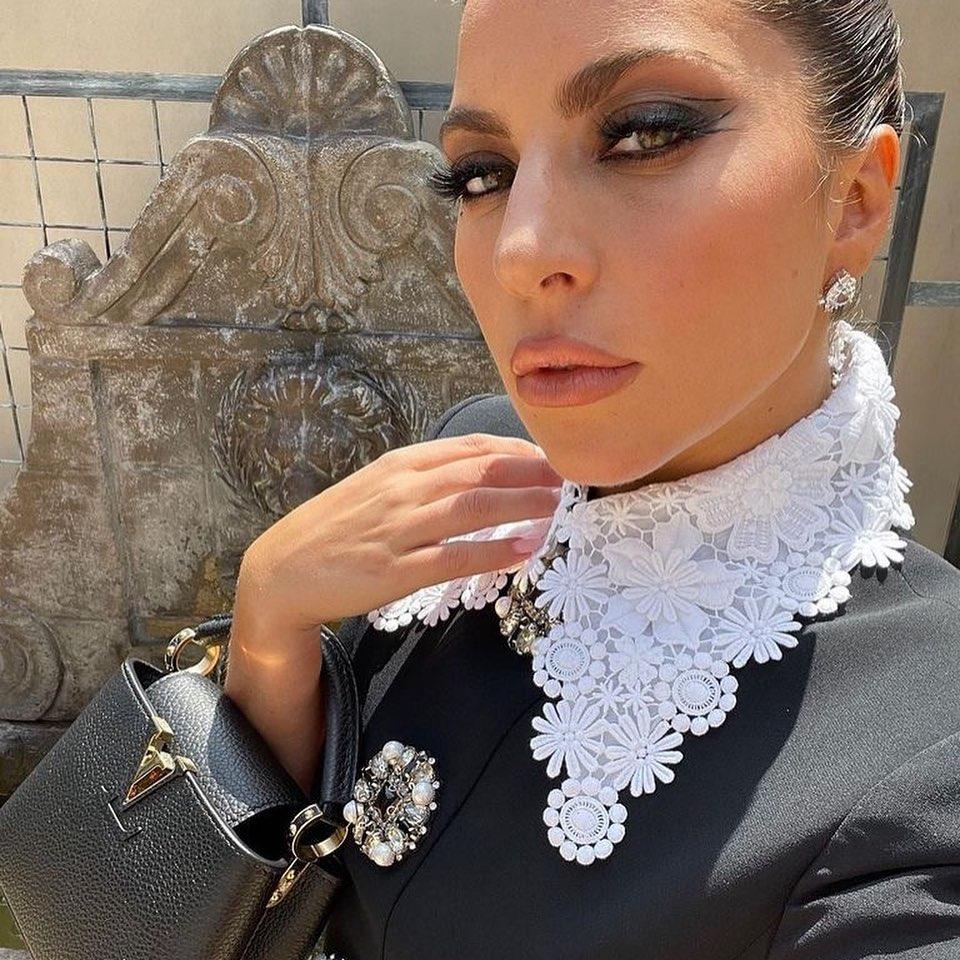 연기까지 다재다능 레이디가가🔥 이미지7