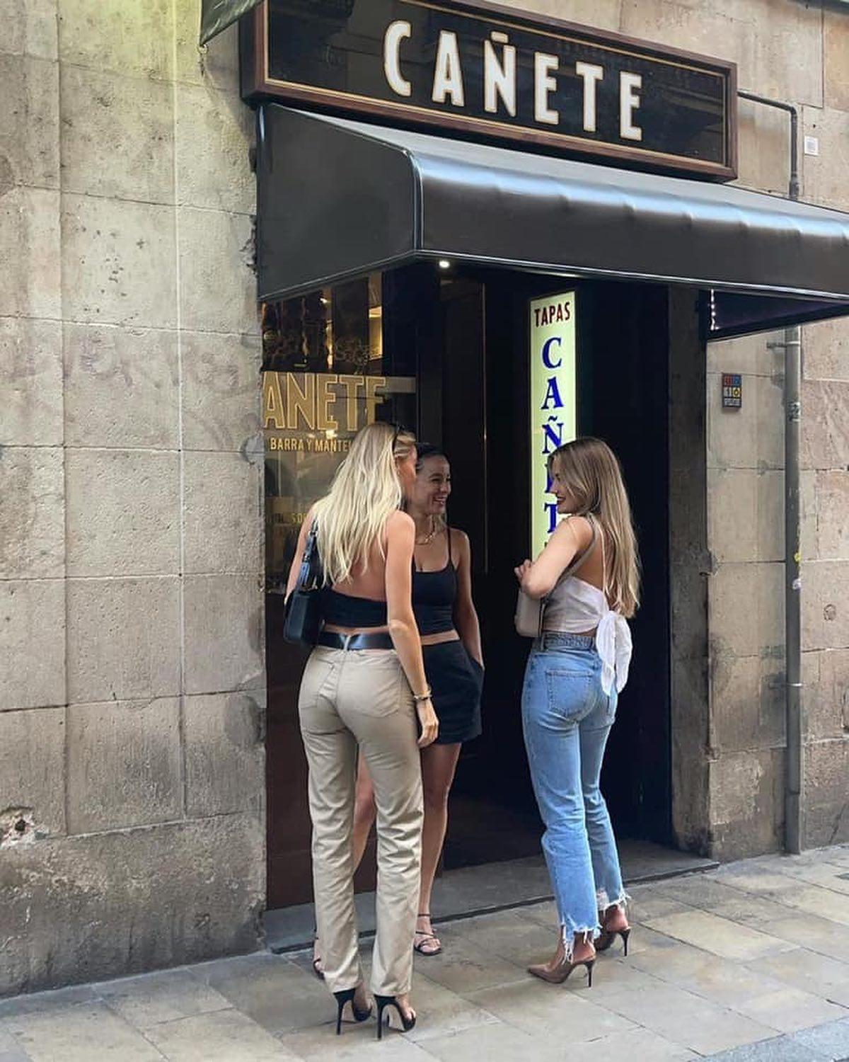 둘이서 시밀러룩👭🏻🧡 이미지8