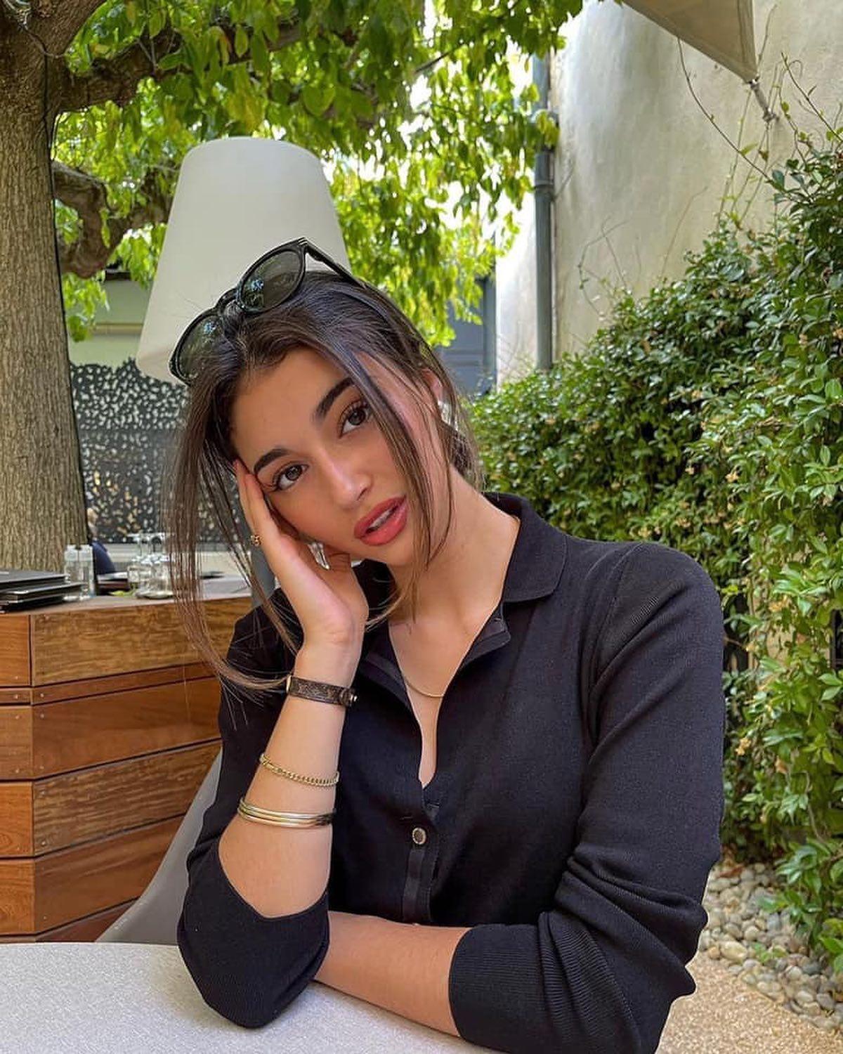 선글라스는 머리에 툭😎👍🏻 이미지3