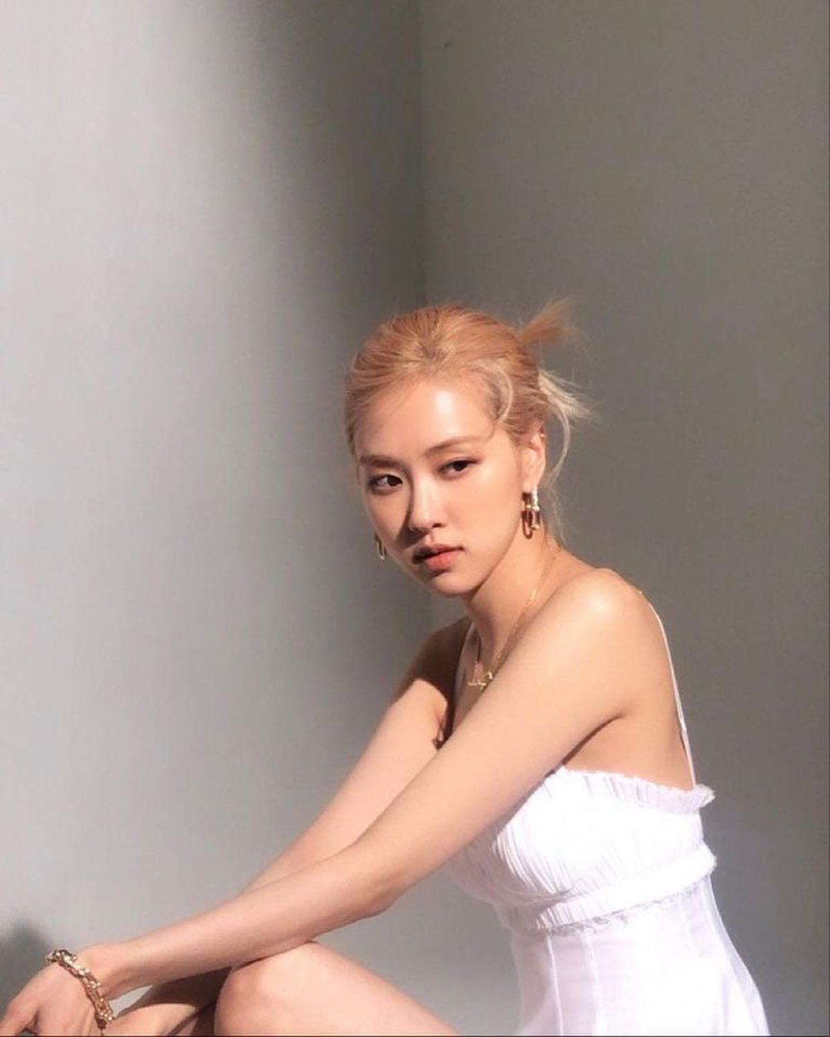 인간 생로랑, 블핑 로제💥🖤 이미지8