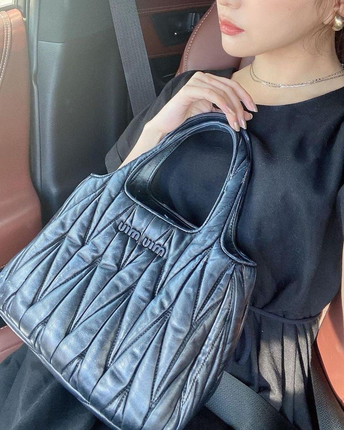 빠짐없이 갖고싶은 미우미우💖 이미지4