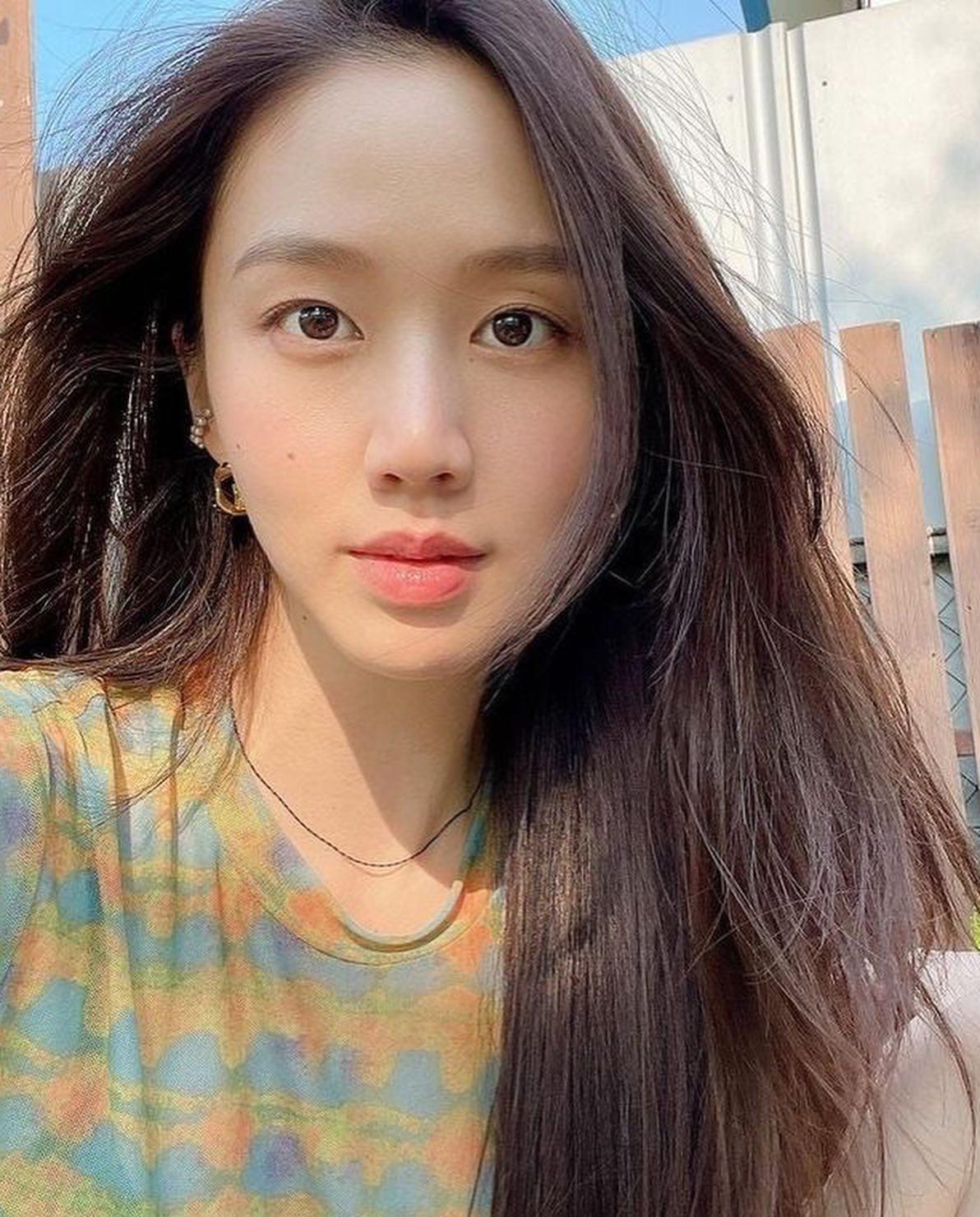 배우 고성희의 세련된 청순미🌸 이미지8