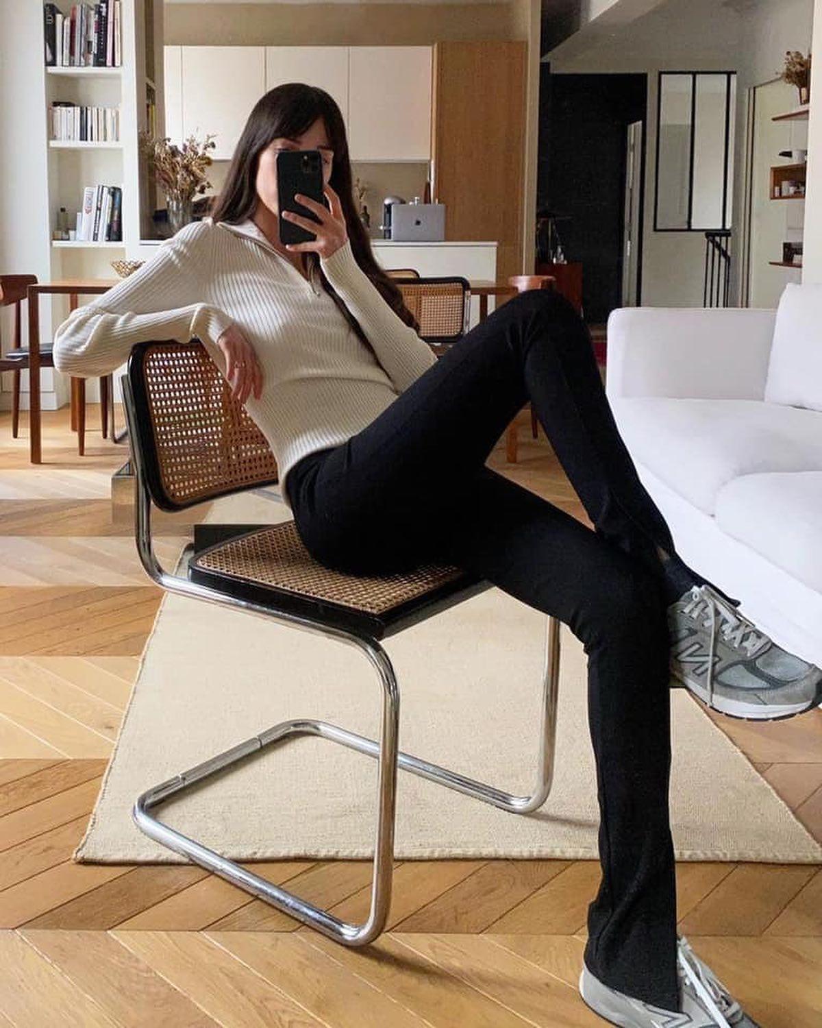 트임 팬츠로 포인트👍🏻💙 이미지2