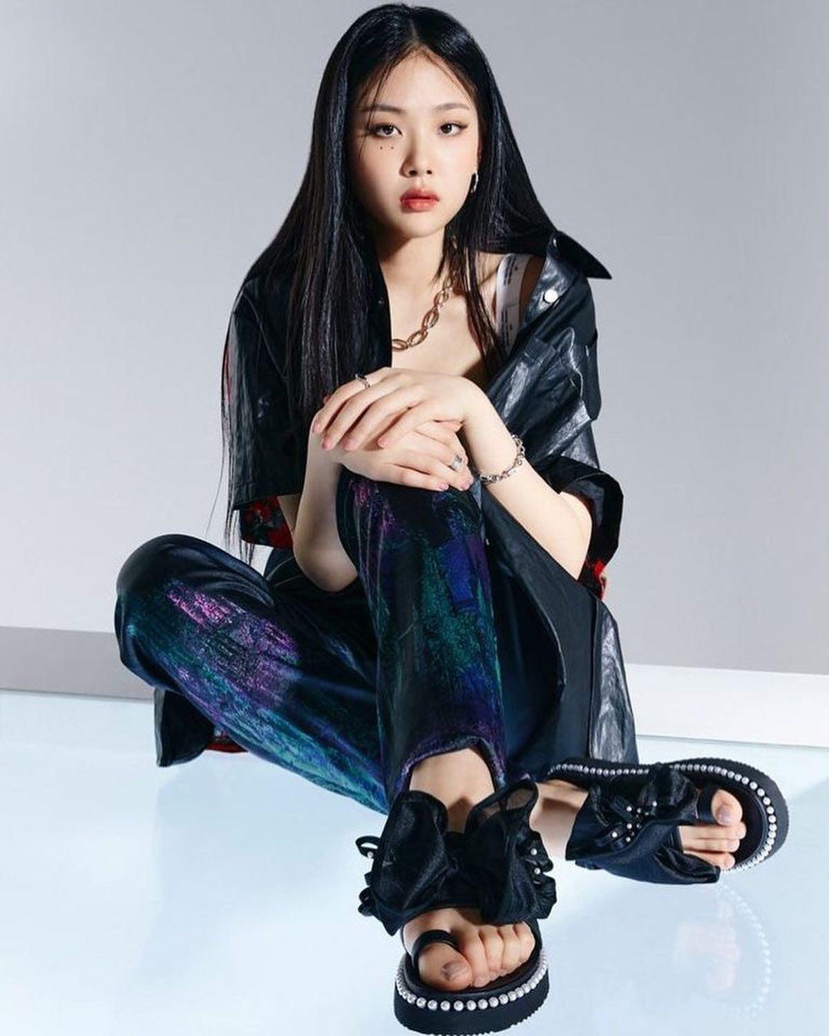 어떤룩이든 시크하게 비비처럼🖤 이미지5