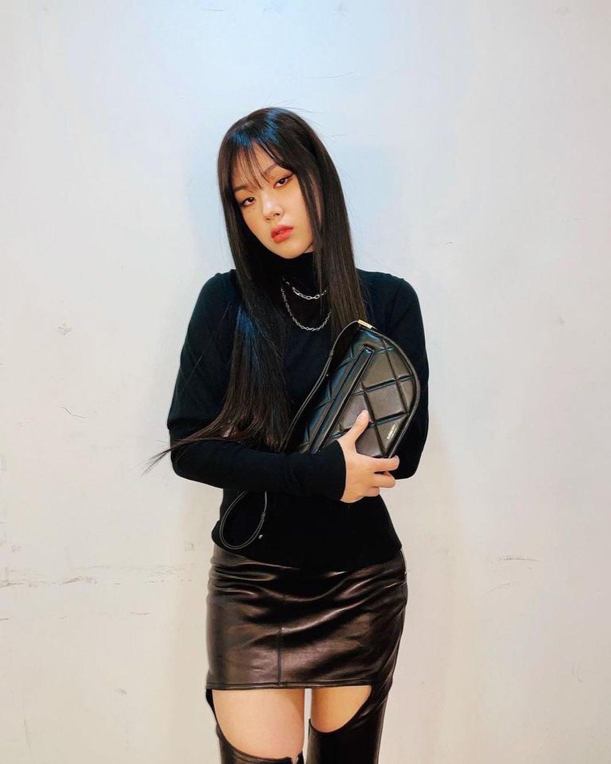 어떤룩이든 시크하게 비비처럼🖤 이미지7