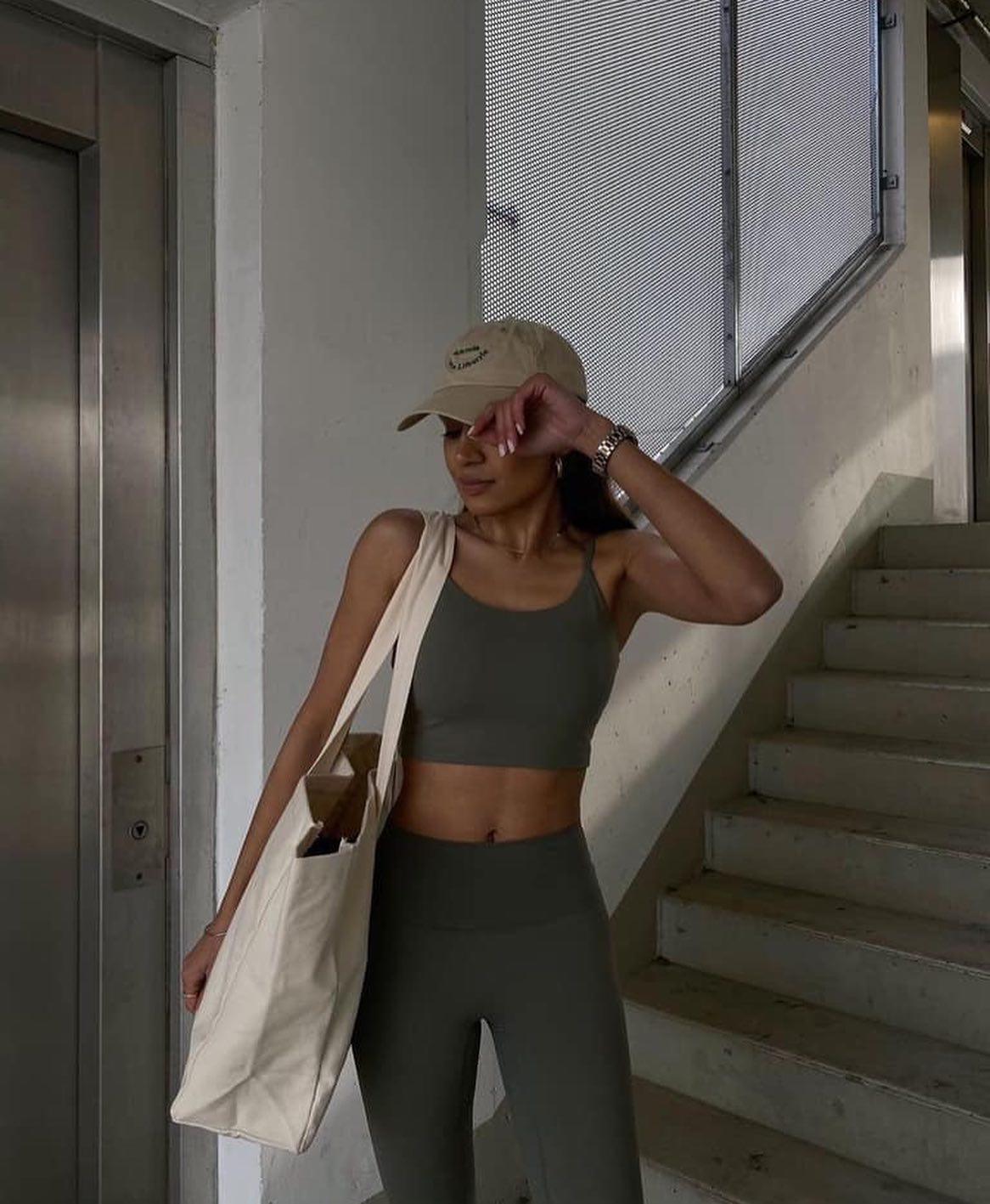 일자 쇄골은 이런 느낌🥺🔥 이미지4