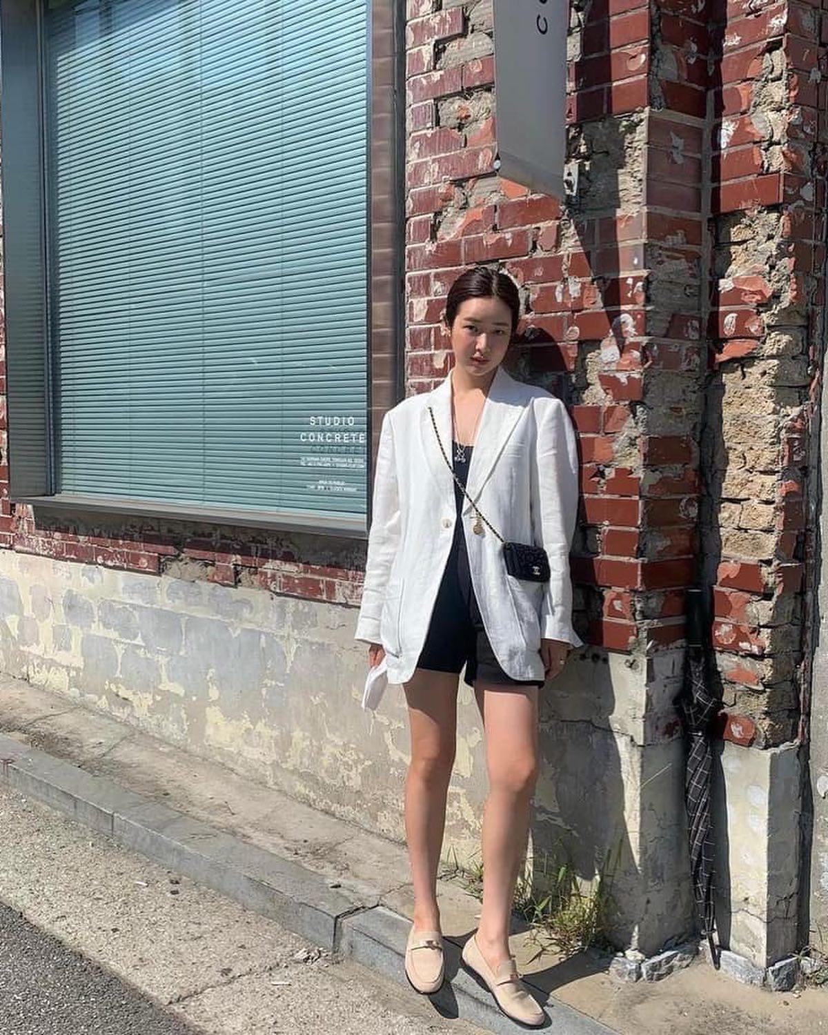 언니들처럼 숏팬츠입기☀️💙 이미지7