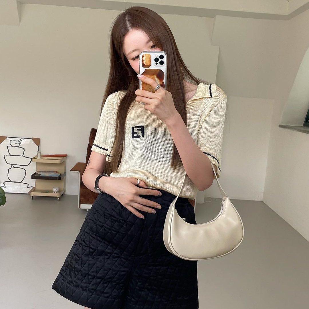 여름에 들기좋아😍👛반달 미니백 이미지5
