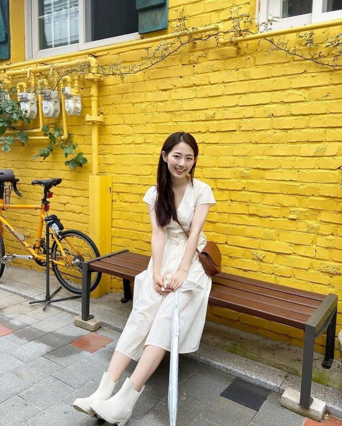 청춘영화 같은 이은재 피드🌼🤍 이미지5