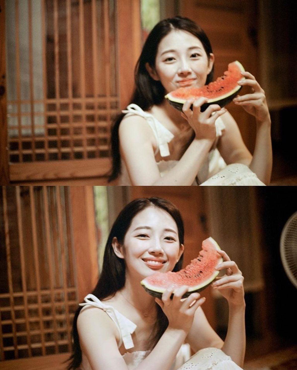 청춘영화 같은 이은재 피드🌼🤍 이미지10