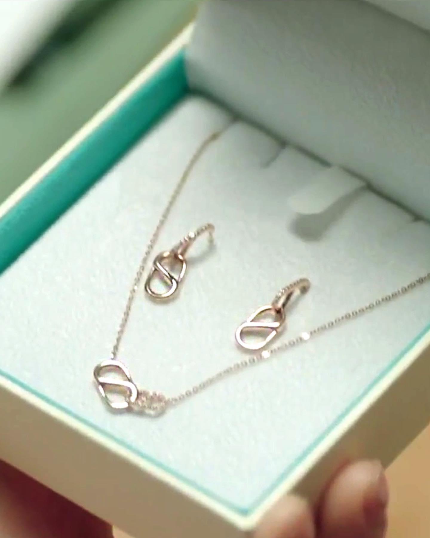 세상 예쁜 나비에게🦋❤️재언이가
@작고 예쁜 선물🎁✨ #광고 #한소희목걸이 이미지3