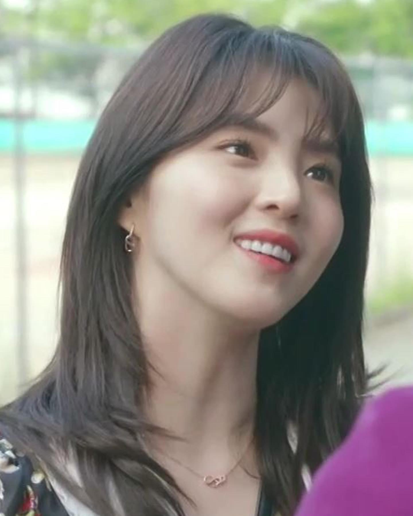 세상 예쁜 나비에게🦋❤️재언이가
@작고 예쁜 선물🎁✨ #광고 #한소희목걸이 이미지4