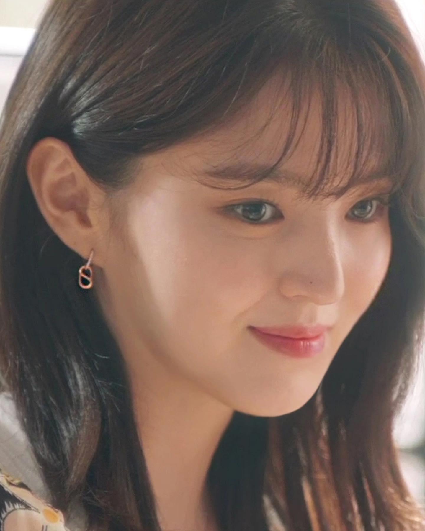 세상 예쁜 나비에게🦋❤️재언이가
@작고 예쁜 선물🎁✨ #광고 #한소희목걸이 이미지6