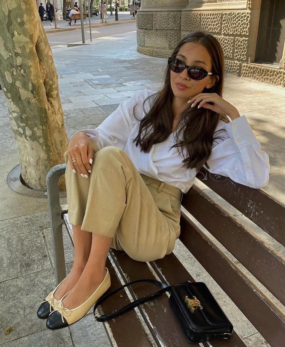 데일리로 깔끔 @셀린느 백🖤 이미지3