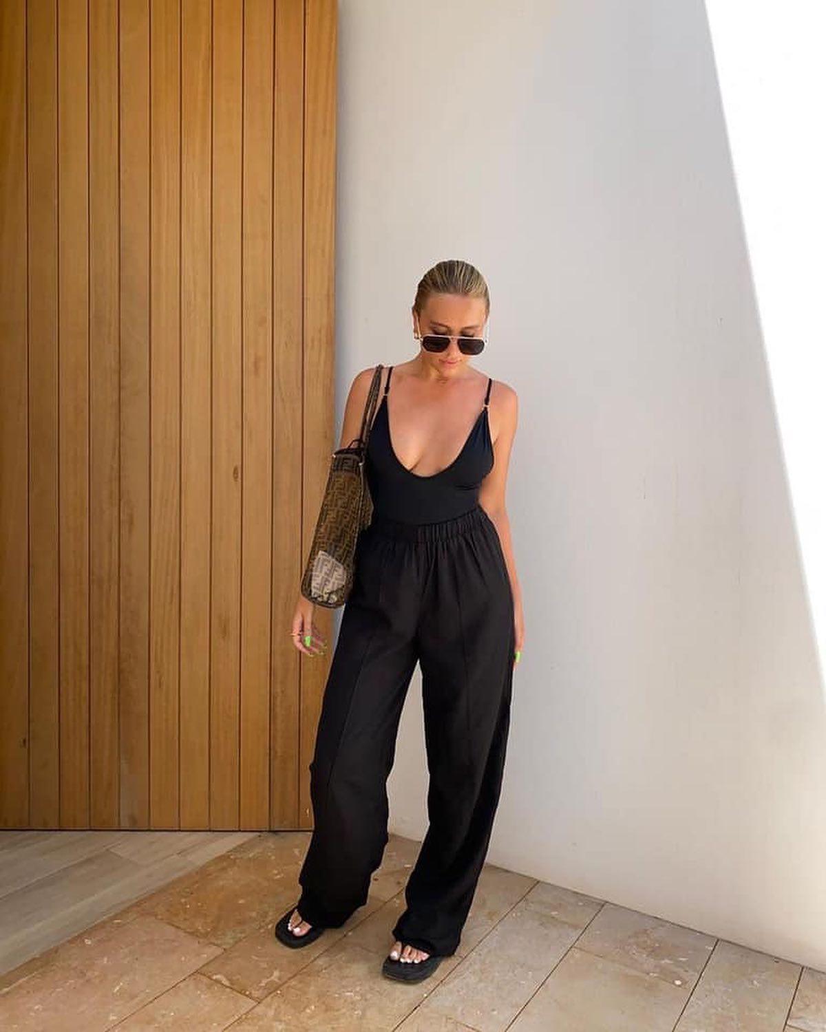 올블랙도 시원하게 입는 법😎🖤 이미지5