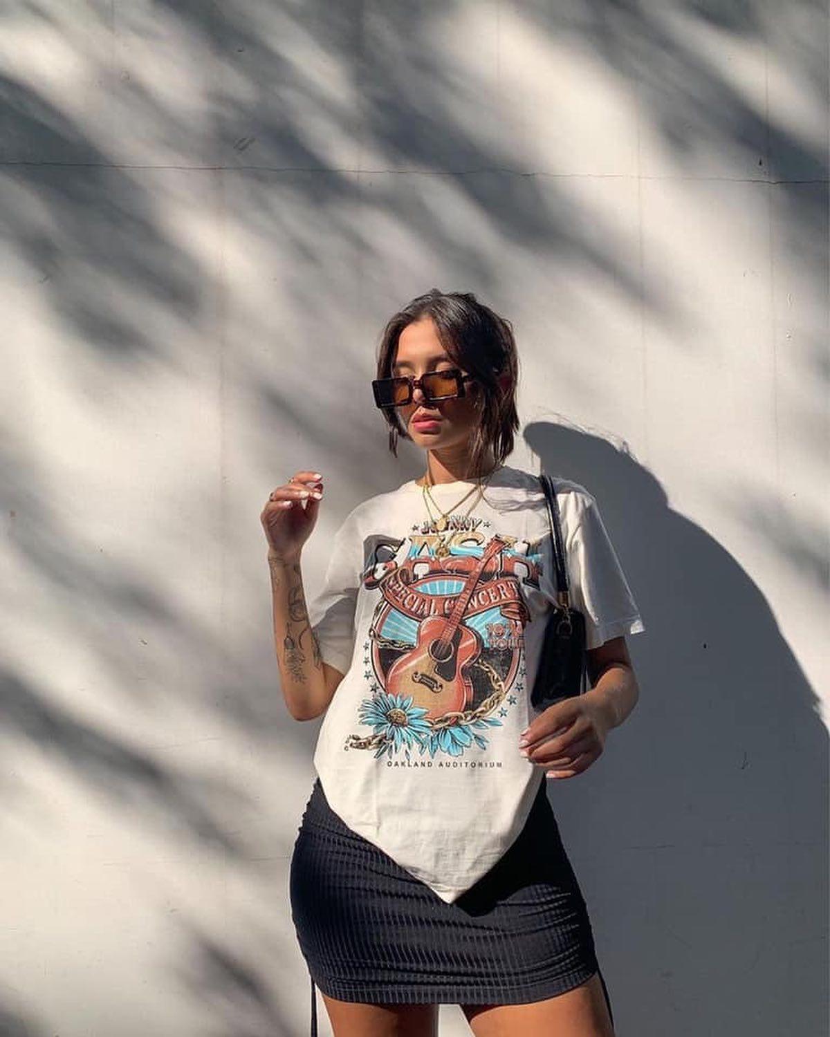 빈티지 티셔츠로 분위기🖤🎸🎵 이미지2